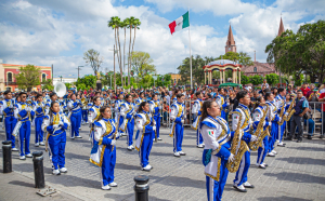 Conmemoran en Matamoros Aniversario de la Revoluci&oacute;n Mexicana con espectacular desfile