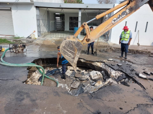 Coadyuvar&aacute; Municipio con pavimentaci&oacute;n en cuanto JAD repare ca&iacute;do en la Plan de Ayutla