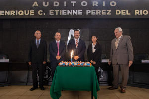 Reconoce Rector trayectoria acad&eacute;mica de la Facultad de Comercio Victoria