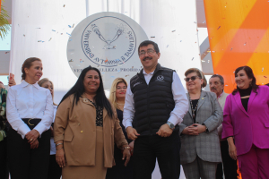 El rector D&aacute;maso Anaya sostiene encuentro con universitarios de la FADYCS-UAT