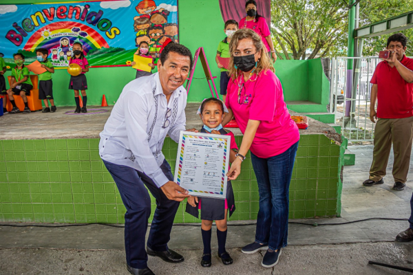&ldquo;No m&aacute;s casitas de madera&rdquo;, afirma Mario L&oacute;pez  al destacar avances en infraestructura educativa
