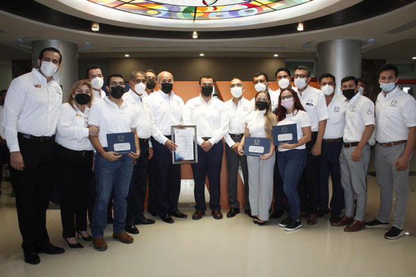 Incrementa la UAT el apoyo de becas y est&iacute;mulos educativos a sus estudiantes