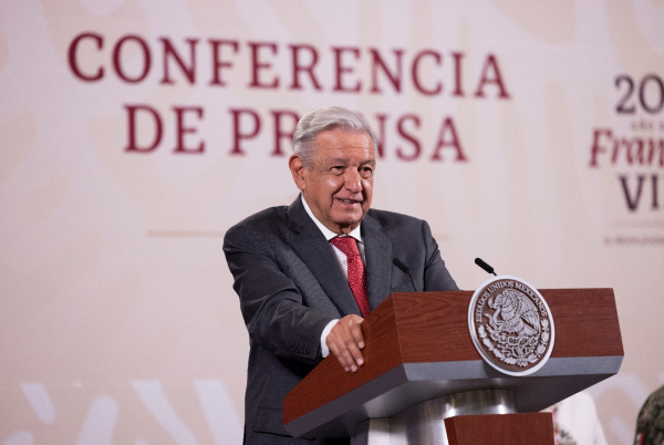 Denuncia AMLO &ldquo;lanzada pol&iacute;tica" contra Am&eacute;rico; llegan m&aacute;s militares a Tamaulipas