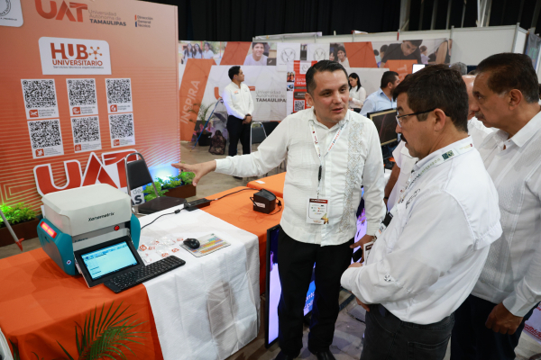 Contribuye la UAT al desarrollo energ&eacute;tico de Tamaulipas