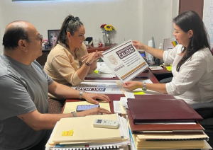 Llevan regidores pol&iacute;tica de calidad del Gobierno  de Matamoros a dependencias municipales