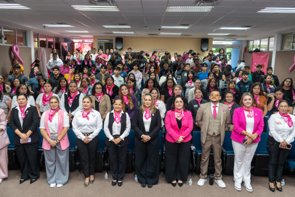 Promueve la UAT prevenci&oacute;n y sensibilizaci&oacute;n sobre el c&aacute;ncer de mama