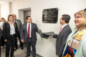 Rector de la UAT inaugura obras y fortalece infraestructura en la Facultad de Derecho Victoria