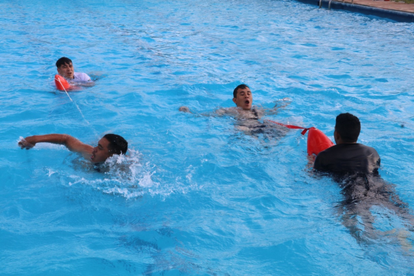 Reciben elementos de Protecci&oacute;n Civil de Matamoros capacitaci&oacute;n sobre t&eacute;cnicas de salvamento acu&aacute;tico