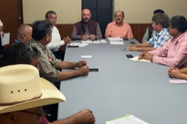 Entregan SRH y CONAGUA apoyos a usuarios del Distrito de Riego 026