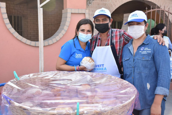 Ivett Bermea ofrece apoyo a hombres trabajadores para mejorar su ingreso familiar