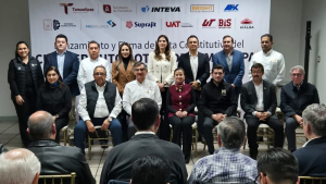 Firman Cl&uacute;ster Automotriz para impulsar la inversi&oacute;n en Matamoros